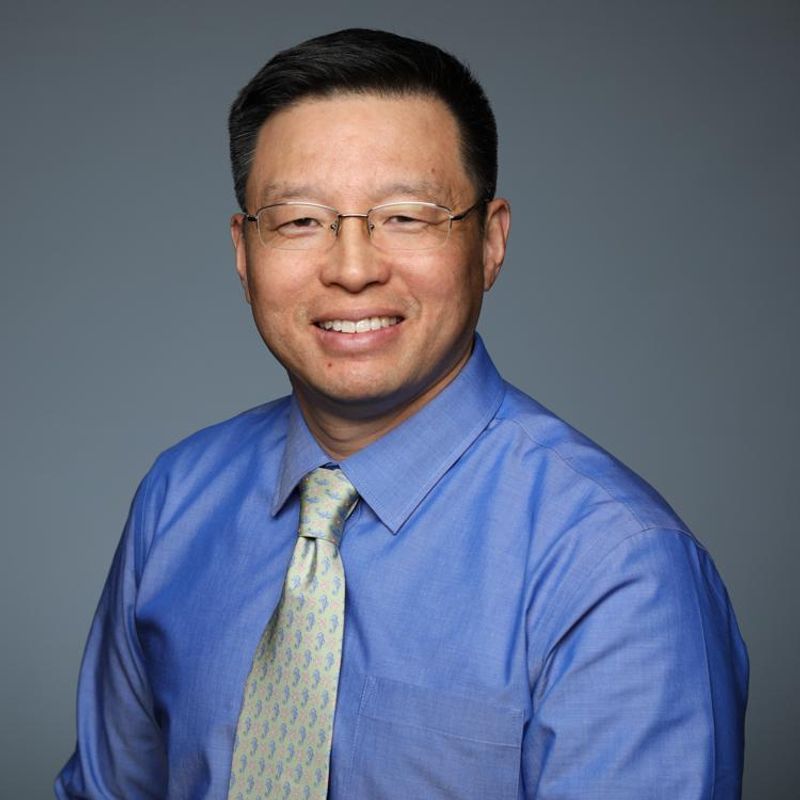 Raulie Lo, MD - Naperville Pediatrician